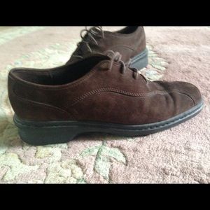 Clarks casual shoes with laces